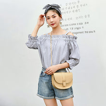 Muatkan imej ke dalam penonton Galeri, 【DPS1688】305-现货2020夏季新款欧美风范PU女包纯色马鞍包车缝线斜挎单肩小包包
