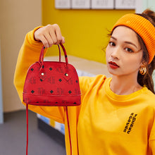 Muat gambar ke penampil Galeri, 【DPS1688】480-女包2020新季新款迷你手提印花斜挎贝壳包时尚潮流手机包热销小包
