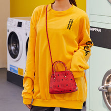 Muat gambar ke penampil Galeri, 【DPS1688】480-女包2020新季新款迷你手提印花斜挎贝壳包时尚潮流手机包热销小包
