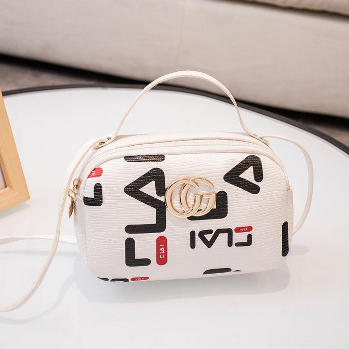 【DPS1688】486-女包包2020年新款字母撞色手提小方包时尚百搭手机包赠品礼品小包