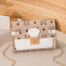 Muat gambar ke penampil Galeri, 【DPS1688】491-女式包包2020新款印花锁扣小方包时尚复古斜挎手机包赠品礼品小包
