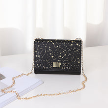 โหลดรูปภาพลงในเครื่องมือใช้ดูของ Gallery 【DPS1688】497-女包2020新款DIOP星星印花链条斜挎小方包时尚休闲手机包多多现货
