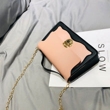 Muat gambar ke penampil Galeri, 【DPS1688】506-女式包包2020新款猫脸撞色锁扣链条手提斜挎小方包时尚休闲手机包
