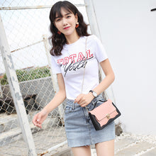 Muat gambar ke penampil Galeri, 【DPS1688】506-女式包包2020新款猫脸撞色锁扣链条手提斜挎小方包时尚休闲手机包
