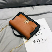Muat gambar ke penampil Galeri, 【DPS1688】506-女式包包2020新款猫脸撞色锁扣链条手提斜挎小方包时尚休闲手机包
