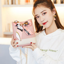 Muat gambar ke penampil Galeri, 【DPS1688】513-女包包2020新款丝巾撞色链条单肩包时尚休闲欧美风多多供现货直销
