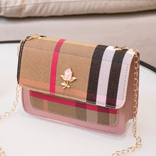 Muat gambar ke penampil Galeri, 【DPS1688】519-女包2020新款玫瑰格纹撞色链条斜挎小方包时尚百搭手机包现货直销
