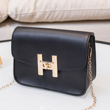Muat gambar ke penampil Galeri, 【DPS1688】525-女式包包2020新款锁扣链条小方包时尚休闲斜挎手机包多多现货直销
