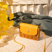 Muat gambar ke penampil Galeri, 【DPS1688】539-女士小包包2020新款撞色玫瑰标印花小方包时尚简易手机包现货直销
