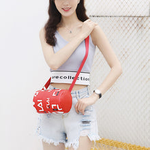 Muat gambar ke penampil Galeri, 【DPS1688】540-女士小包包2020新款英文印花圆筒包笔筒包时尚百搭手机包赠品礼品
