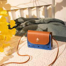 Muat gambar ke penampil Galeri, 【DPS1688】539-女士小包包2020新款撞色玫瑰标印花小方包时尚简易手机包现货直销
