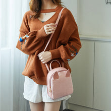 Muat gambar ke penampil Galeri, 【DPS1688】550-女包2020新款毛毛兔子双肩包时尚休闲大容量斜挎包赠品礼品小包包
