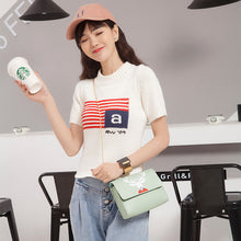 Muat gambar ke penampil Galeri, 【DPS1688】584-女包2020新款卡通印花链条小方包时尚韩休闲手机包赠品礼品小包包
