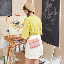 Muat gambar ke penampil Galeri, 【DPS1688】612-女式包2020新款简易锁扣链条小方包时尚休闲手机包赠品礼品小包包
