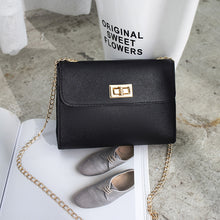 Muat gambar ke penampil Galeri, 【DPS1688】612-女式包2020新款简易锁扣链条小方包时尚休闲手机包赠品礼品小包包
