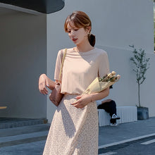 Muatkan imej ke dalam penonton Galeri, 【DPS1688】T1702RX-短袖2020年新款网红t恤女ins超火夏季女装韩版纯色休闲上衣白色潮
