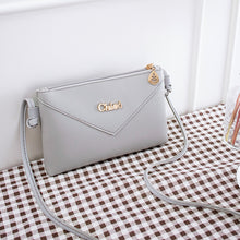 Muat gambar ke penampil Galeri, 【DPS1688】617-女士包包2020新款商标零钱包小方包时尚小清新手机包赠品礼品小包
