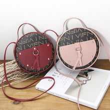 Muat gambar ke penampil Galeri, 【DPS1688】636-女士包袋2020新款印花捆条撞色吊丝小圆包时尚休闲手机包礼品小包
