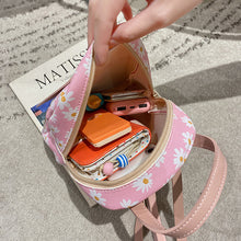 โหลดรูปภาพลงในเครื่องมือใช้ดูของ Gallery 【DPS1688】643-女包2020新款小皱菊印花锁扣小背包时尚休闲手机包赠品礼品小包包
